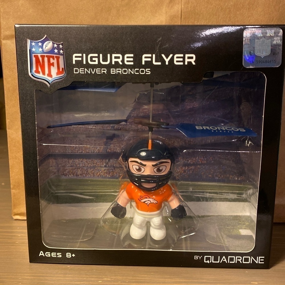NFL Denver Broncos Figure Flyer​
